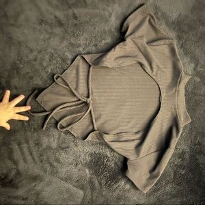 Black backless crop top